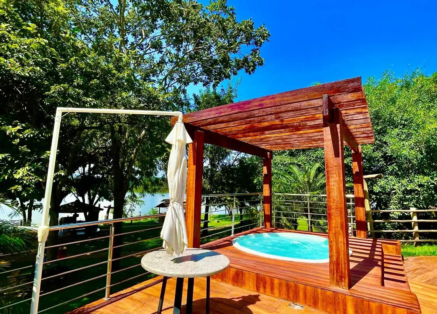 Apartamento Pontal Do Lago Caldas Novas